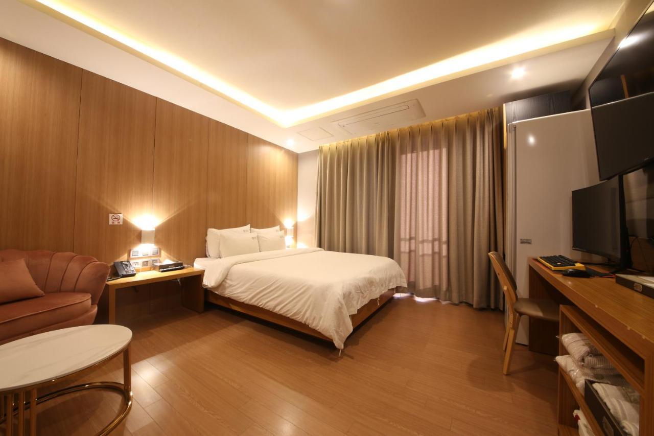 Hotel Prima Busan Buitenkant foto
