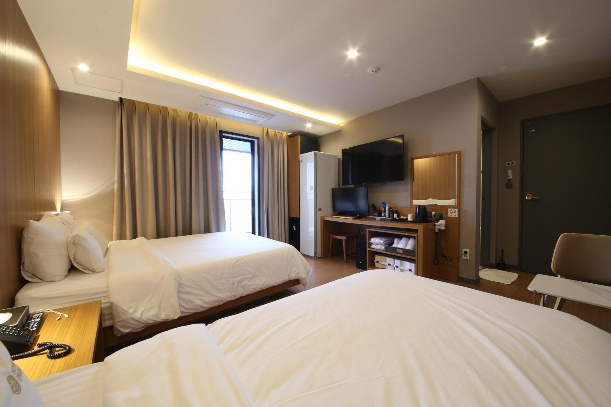 Hotel Prima Busan Buitenkant foto
