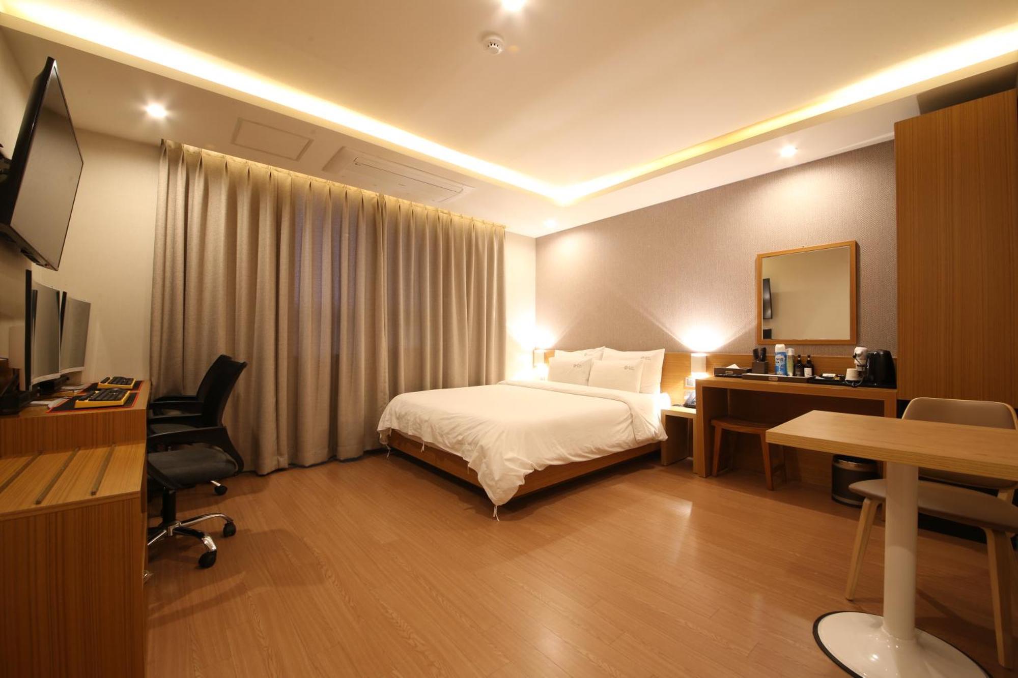 Hotel Prima Busan Buitenkant foto